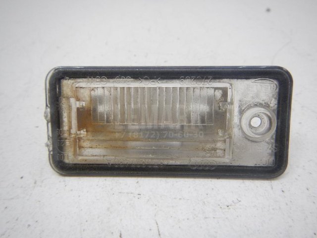 Фонарь подсветки номера