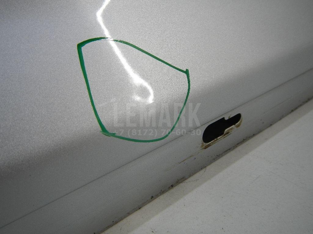 Дверь задняя правая