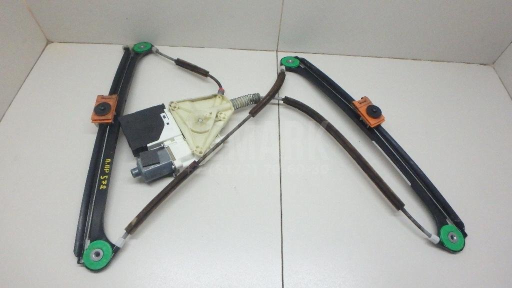 Стеклоподъемник электр. передний правый