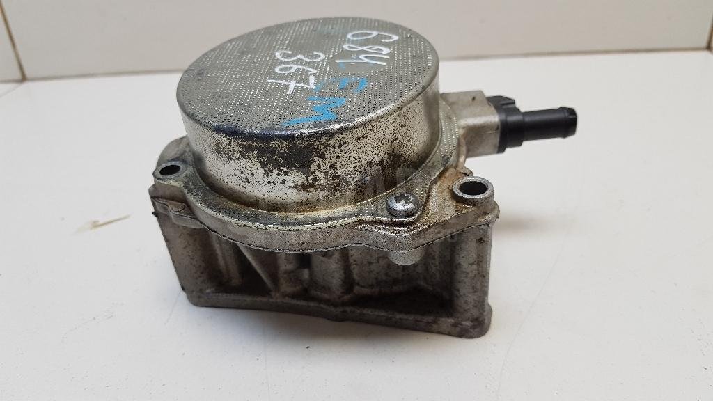 Насос вакуумный