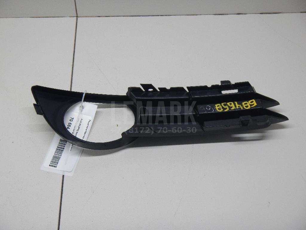 Решетка в бампер левая