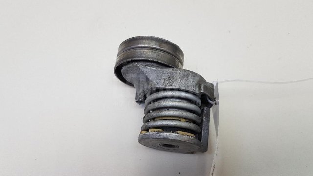 Натяжитель ремня