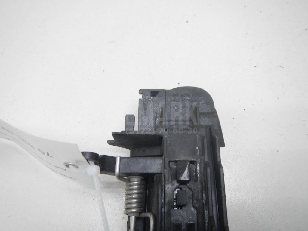 Ручка двери передней наружная левая