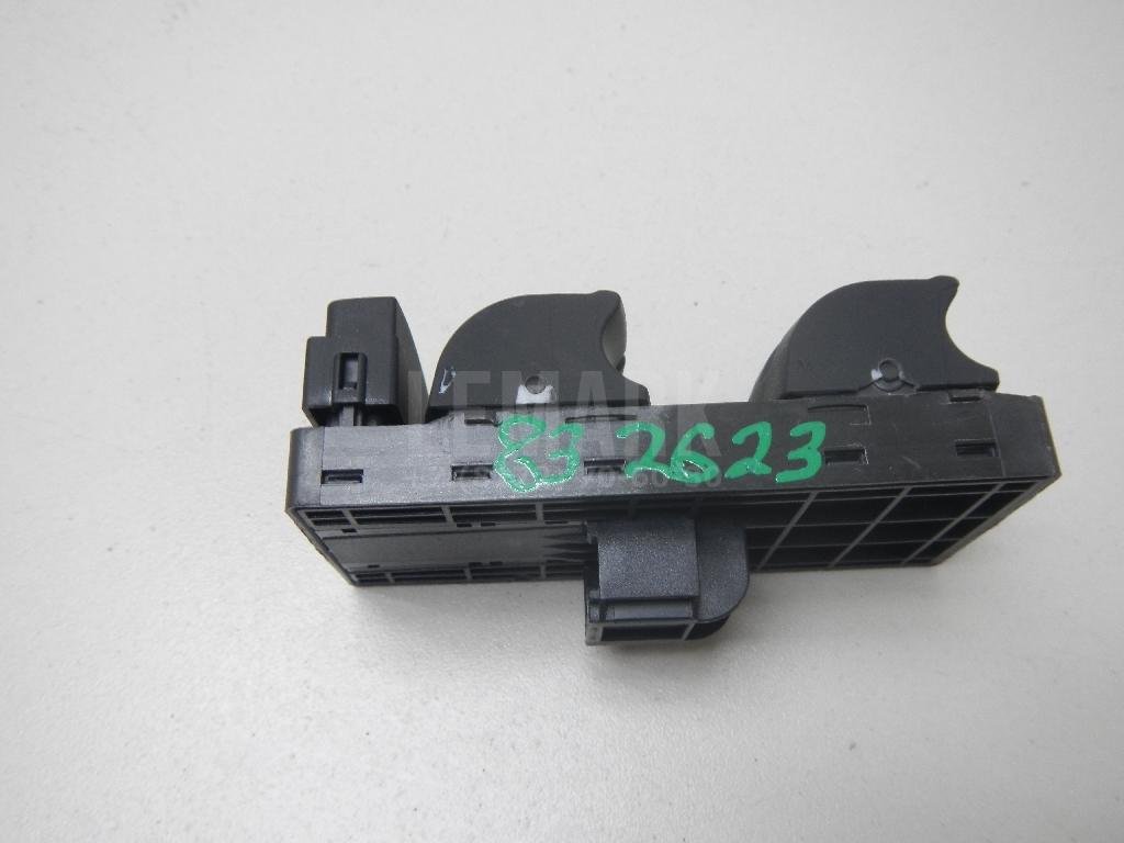 Блок управления стеклоподъемниками