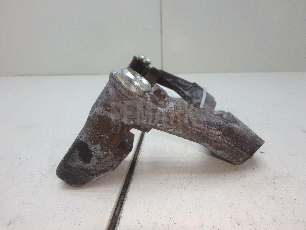 Скоба суппорта заднего