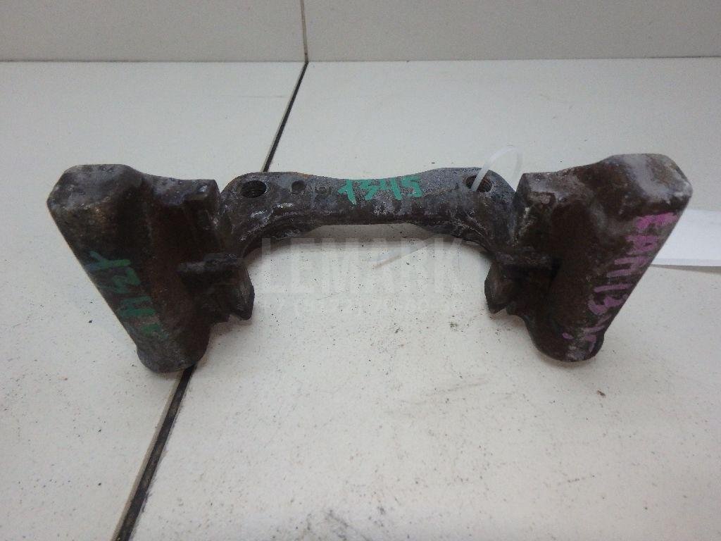 Скоба суппорта заднего