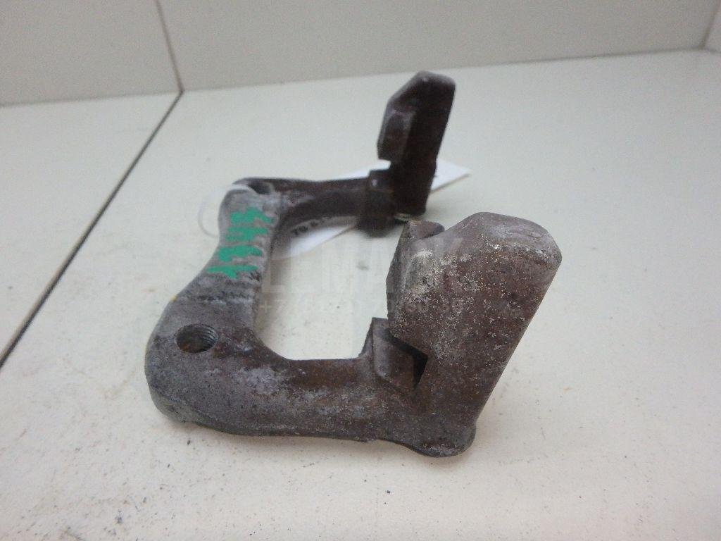 Скоба суппорта заднего