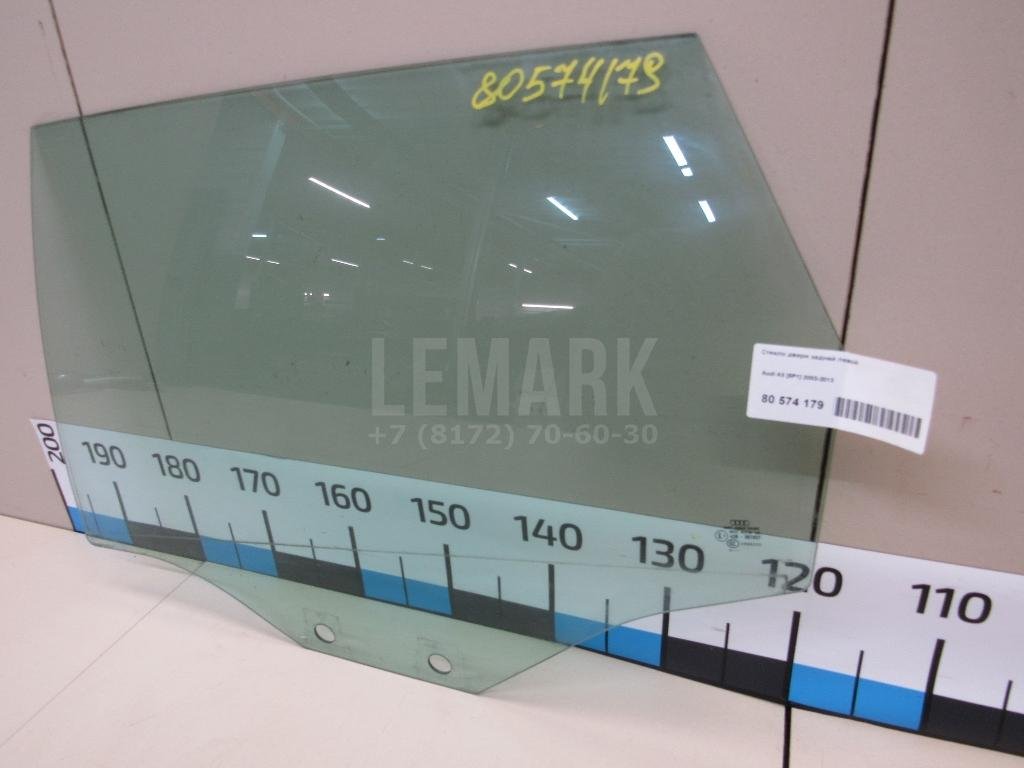 Стекло двери передней левой