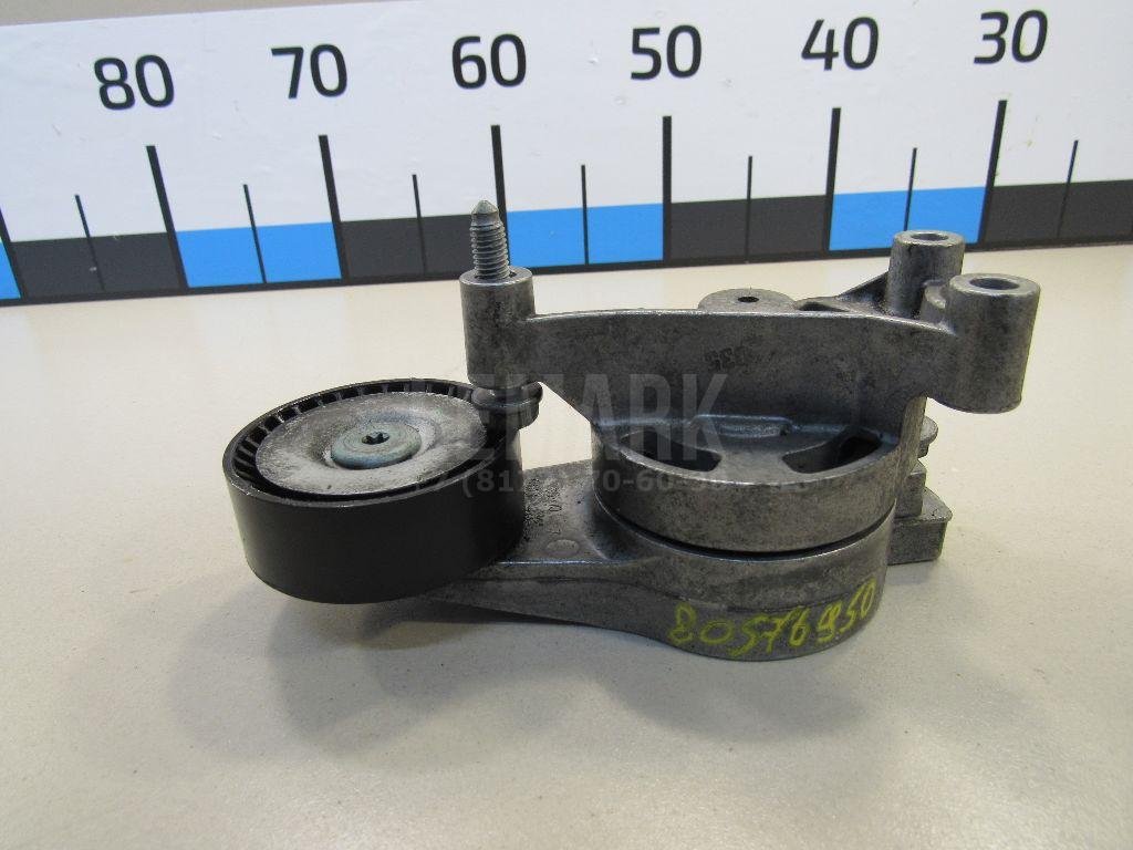 Ролик руч.ремня с кронштейном