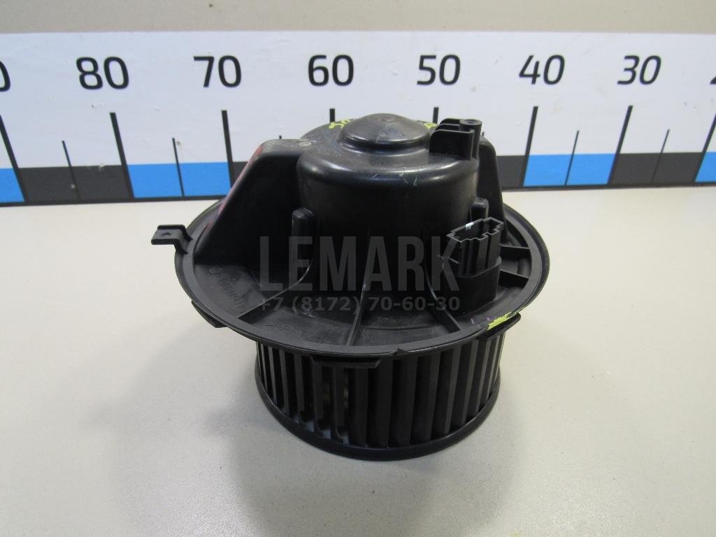 Моторчик отопителя