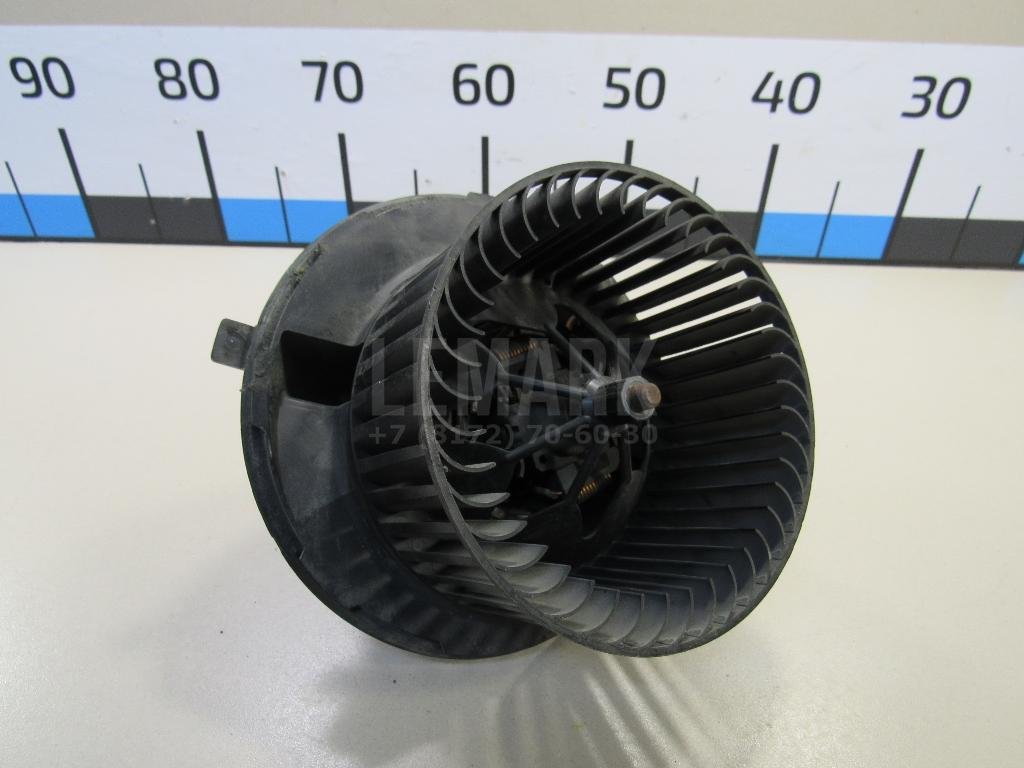 Моторчик отопителя