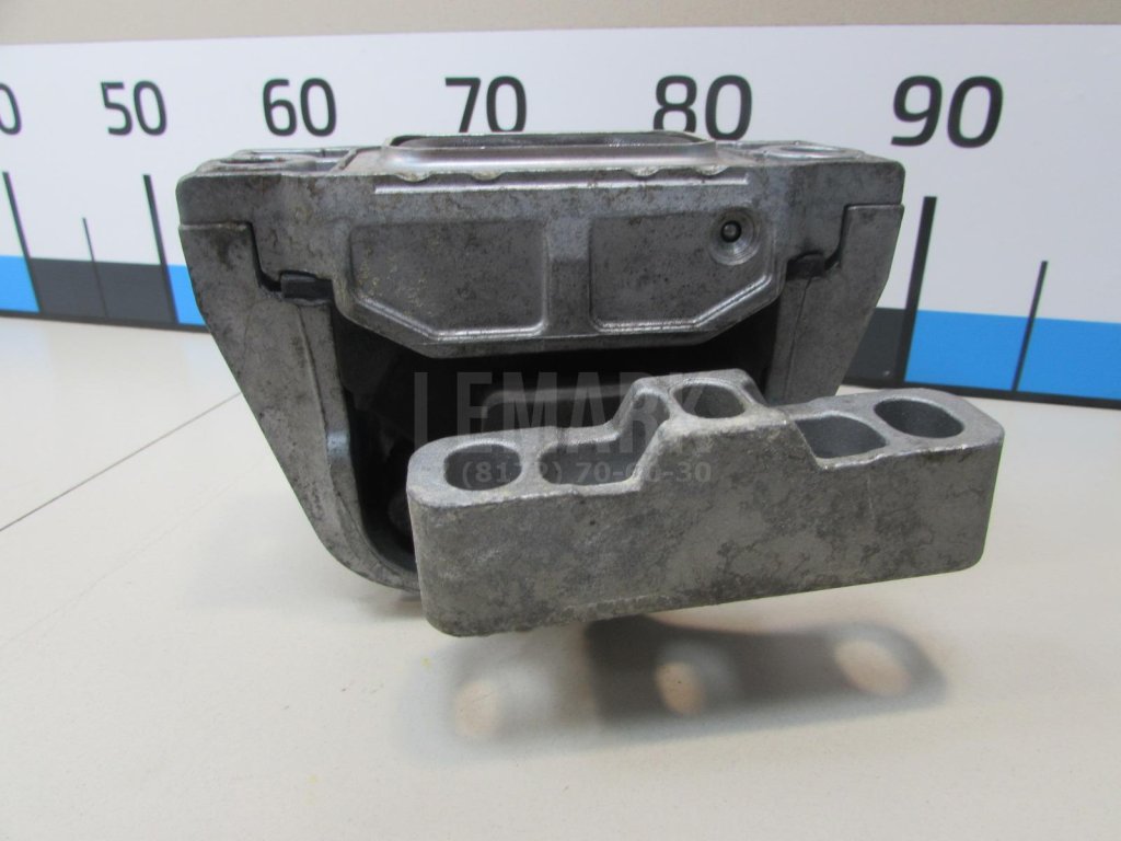 Опора двигателя правая