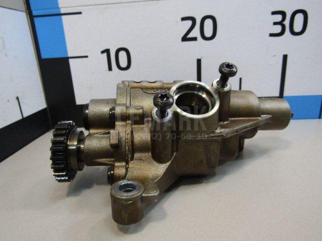 Насос масляный