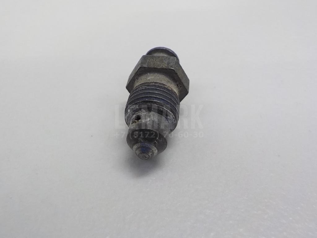 Штуцер прокачки тормозов