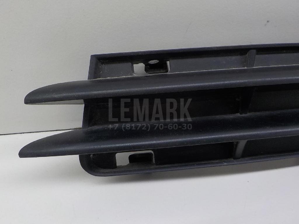 Решетка в бампер левая