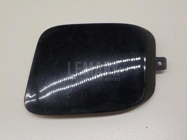 Заглушка буксировочного крюка