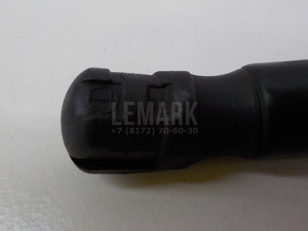 Амортизатор двери багажника