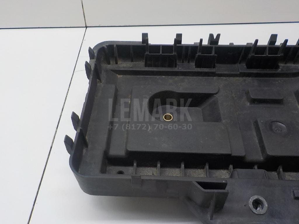 Крепление АКБ (корпус/подставка)