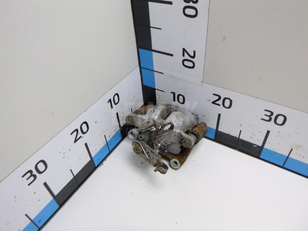 Суппорт тормозной задний правый