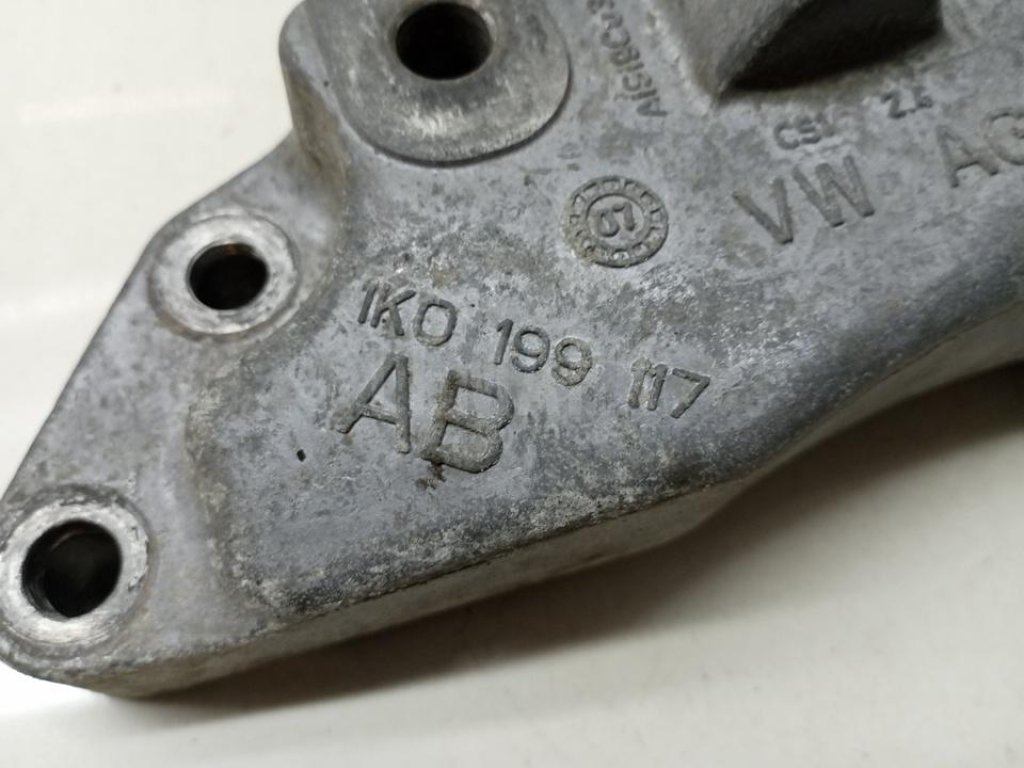 Кронштейн КПП