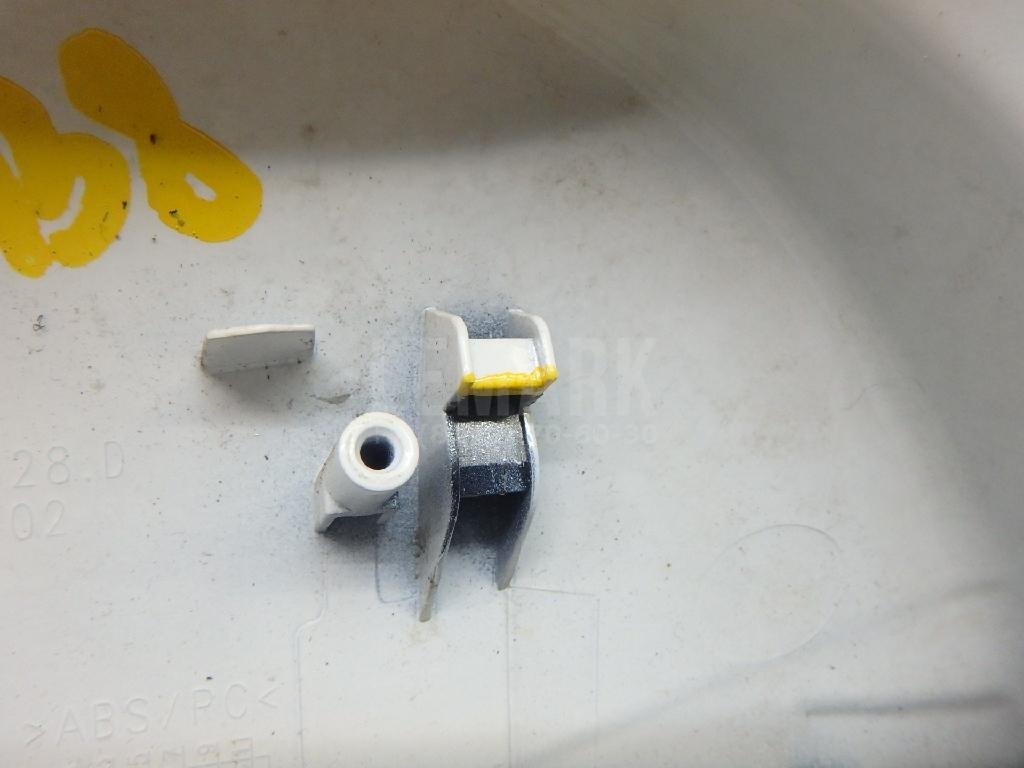 Крышка корпуса зеркала правого