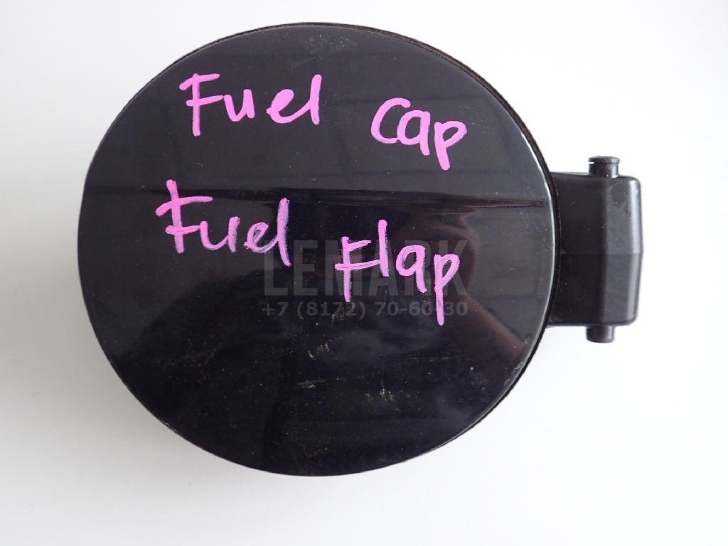 Ниша лючка бензобака
