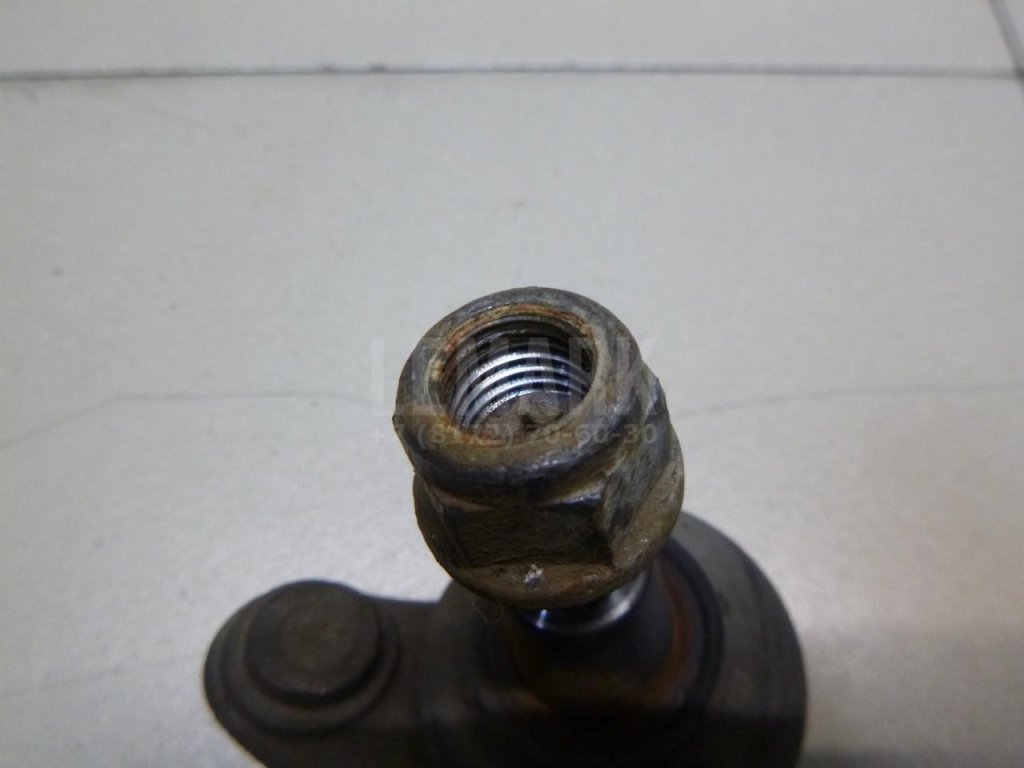 Опора шаровая левая передней подвески