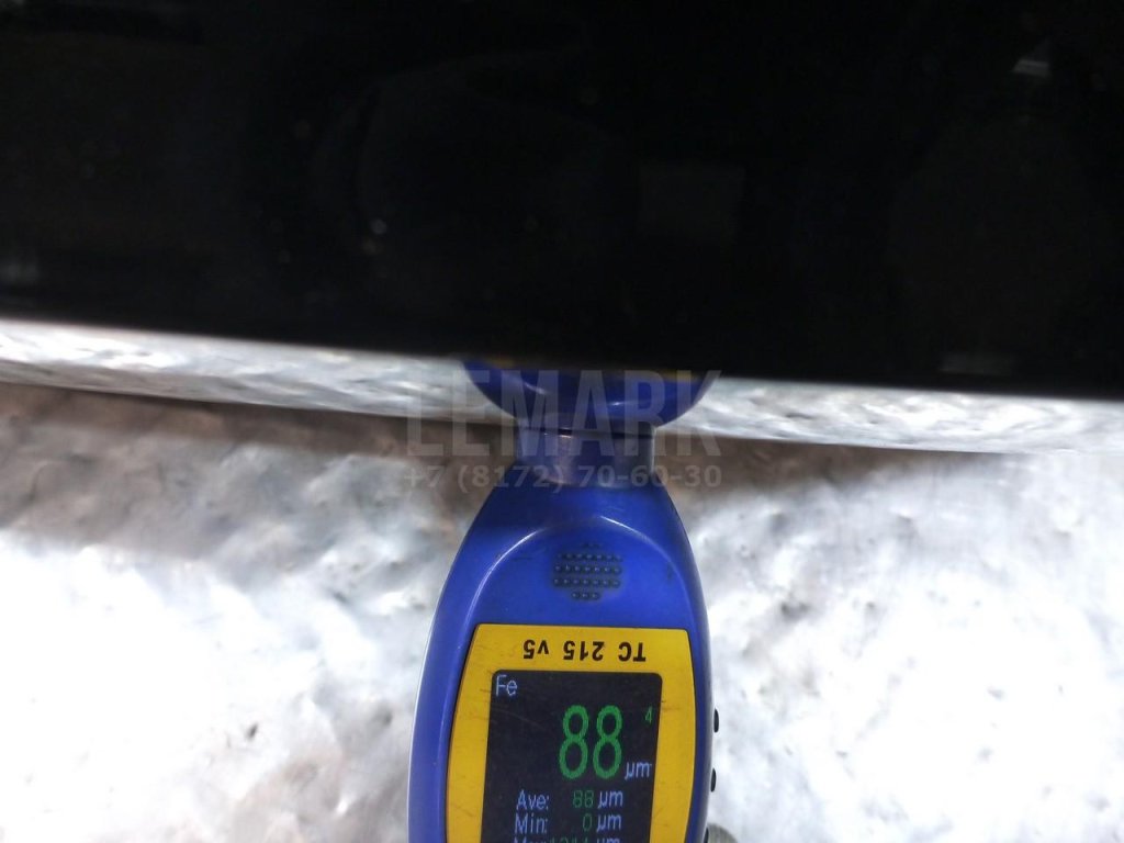 Дверь багажника со стеклом