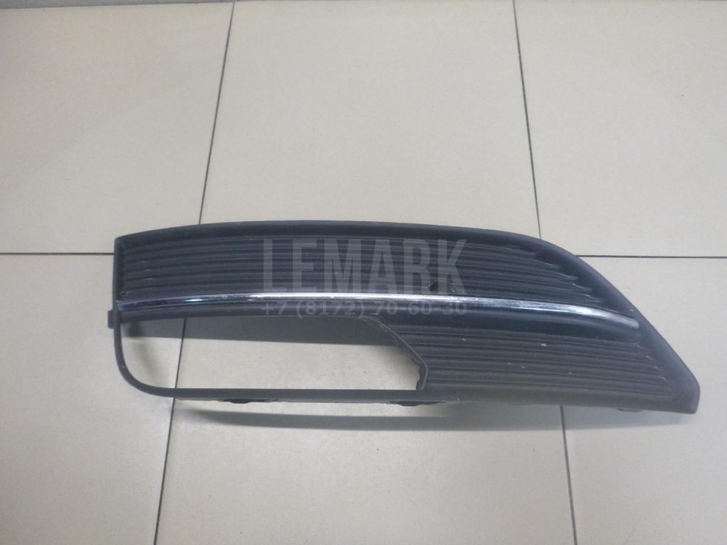 Решетка в бампер левая