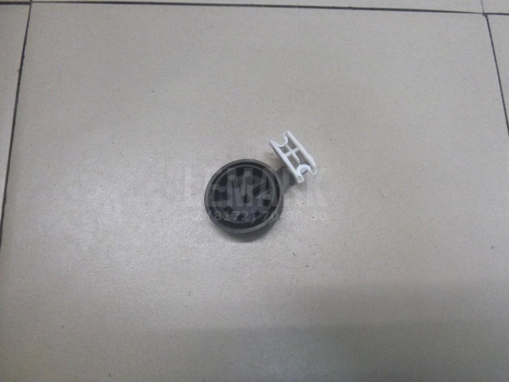 Клапан вентиляции фары