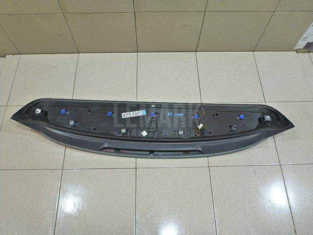 Спойлер (дефлектор) багажника