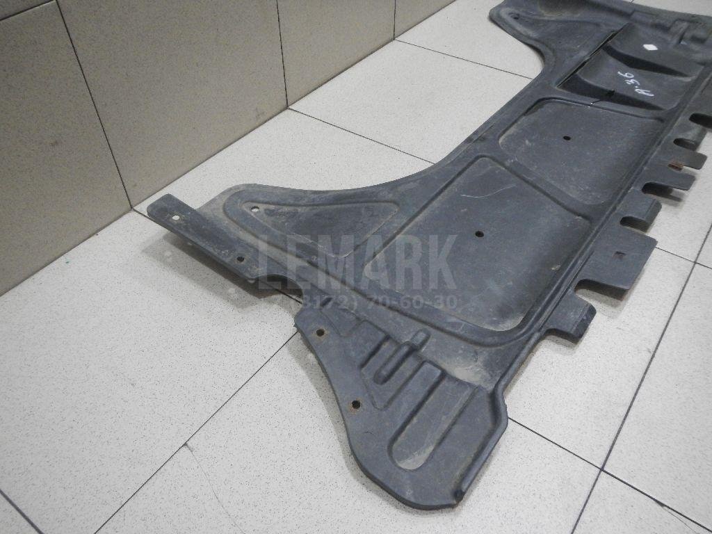 Пыльник двигателя центральный