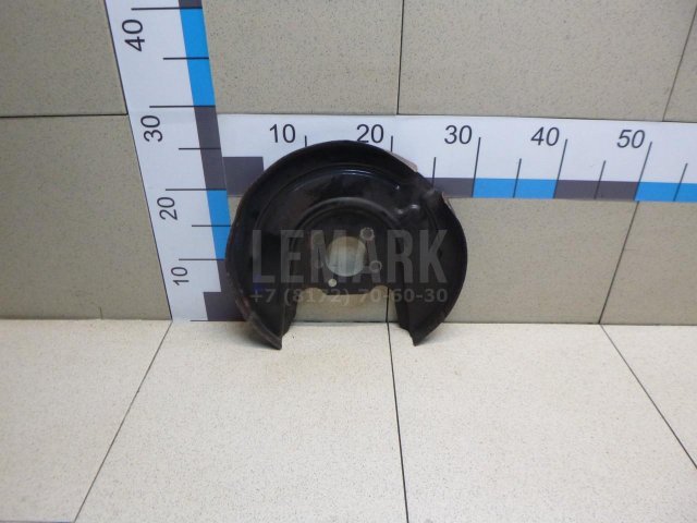 Щит опорный задний левый