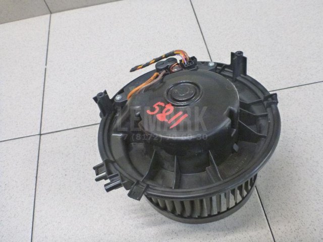 Моторчик отопителя