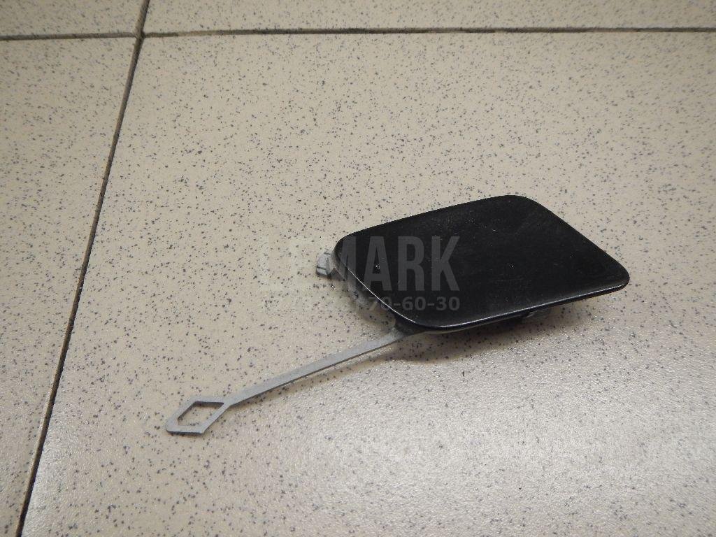 Заглушка буксировочного крюка