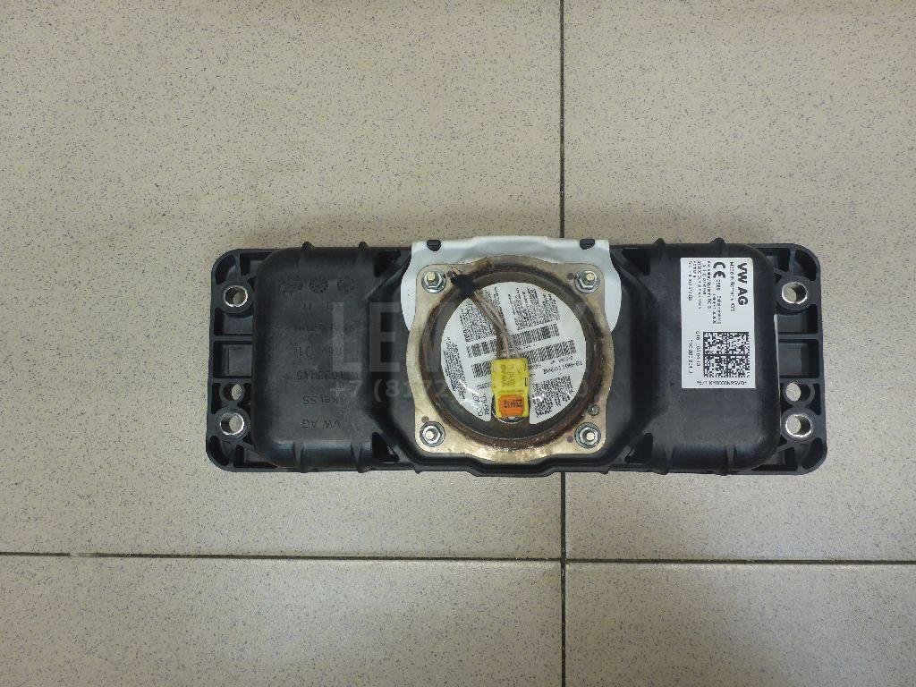 Подушка безопасности пассажирская (в торпедо)