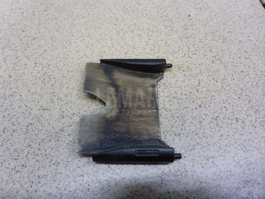 Заглушка впускного коллектора