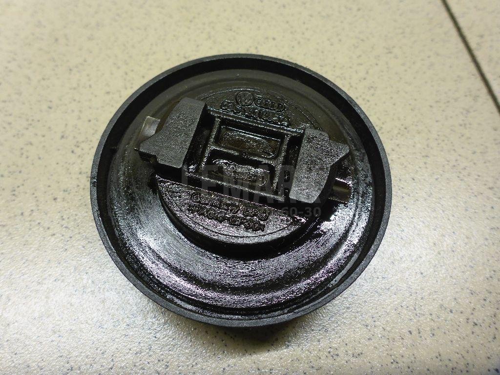 Крышка маслозаливной горловины