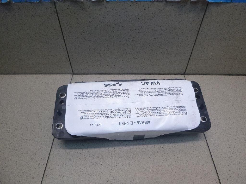 Подушка безопасности пассажирская (в торпедо)