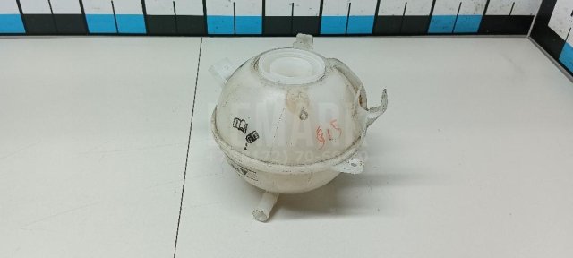 Бачок расширительный