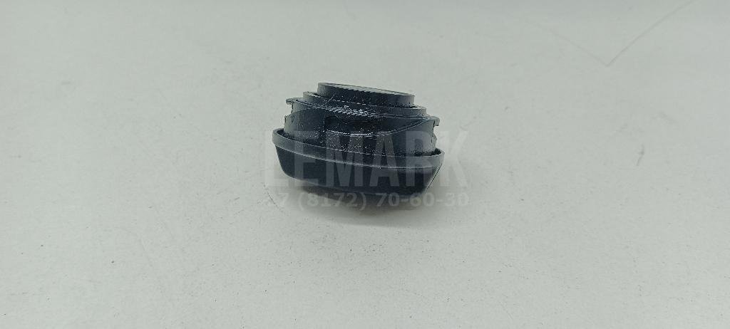 Крышка маслозаливной горловины