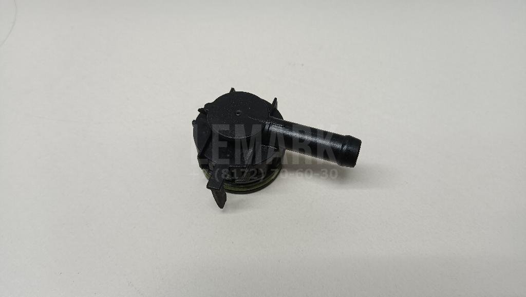 Клапан вентиляции картерных газов для  Audi A4 [B8] 2007-2015