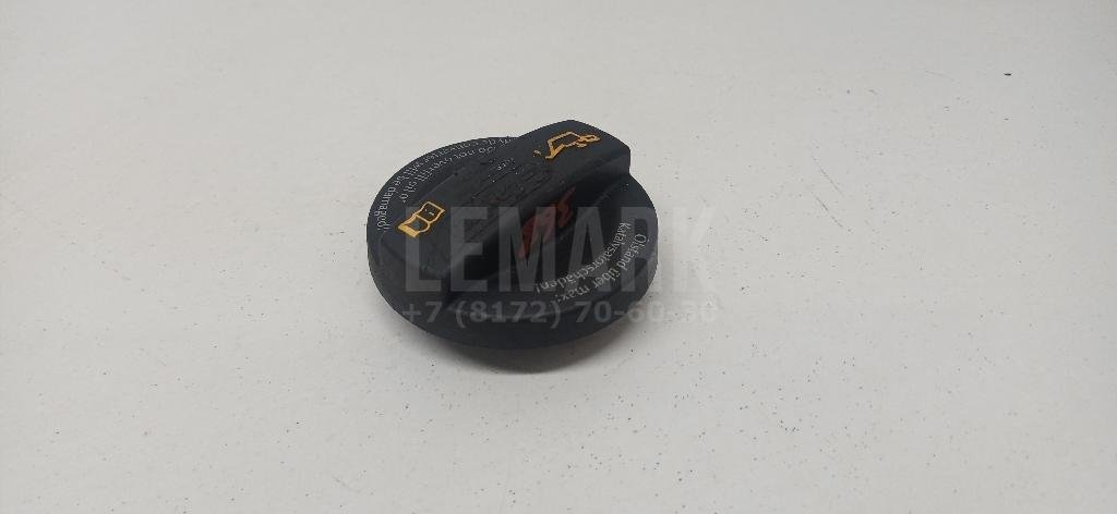 Крышка маслозаливной горловины