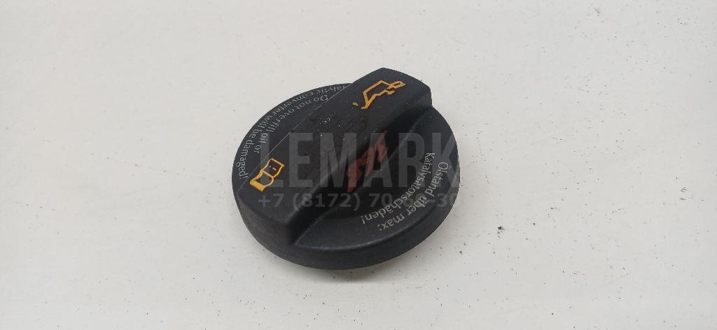 Крышка маслозаливной горловины