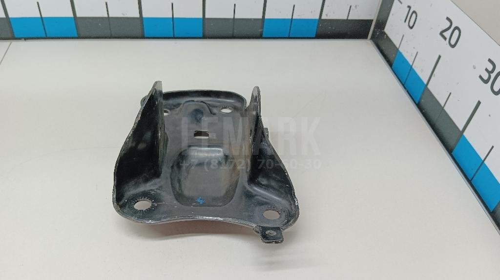 Кронштейн задней балки для  Audi 80/90 [B4] 1991-1995