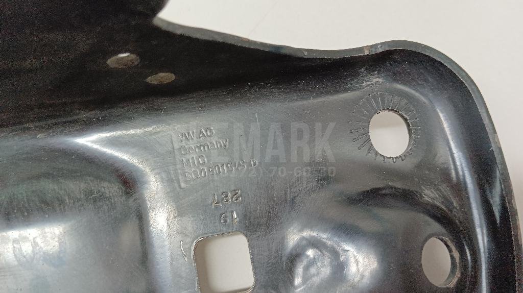 Кронштейн задней балки