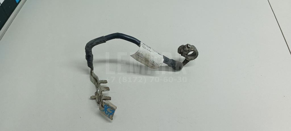 Клемма аккумулятора минус