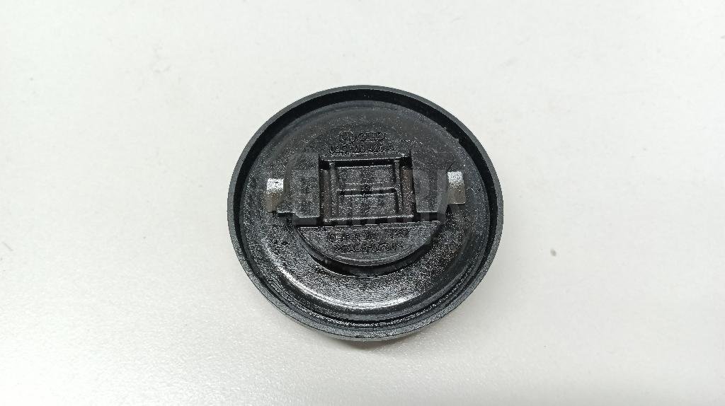 Крышка маслозаливной горловины