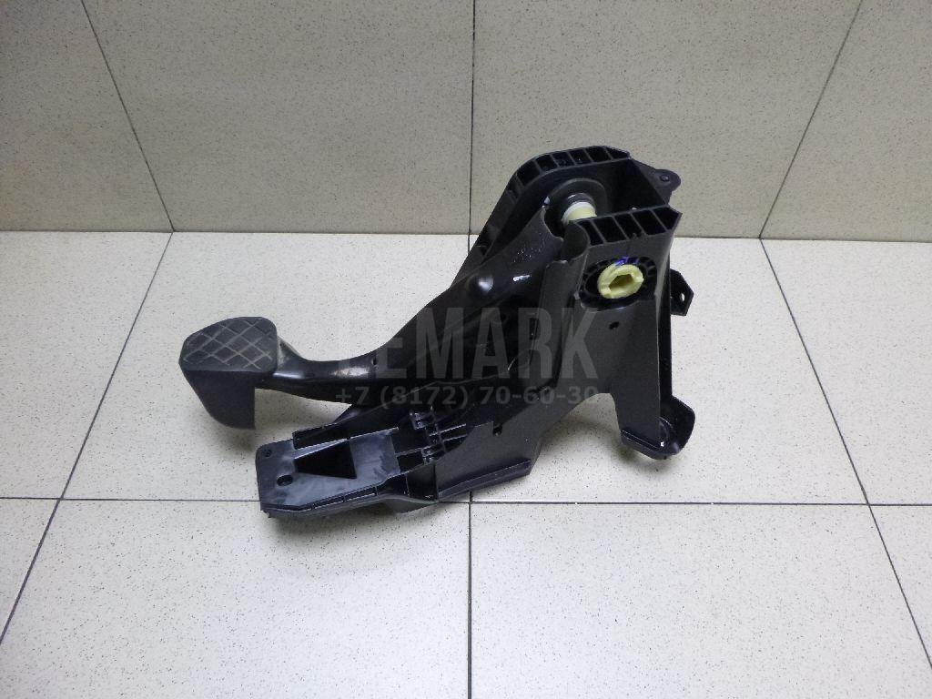 Педаль тормоза