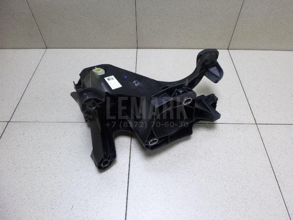 Педаль тормоза